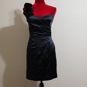 Love Culture formal dress